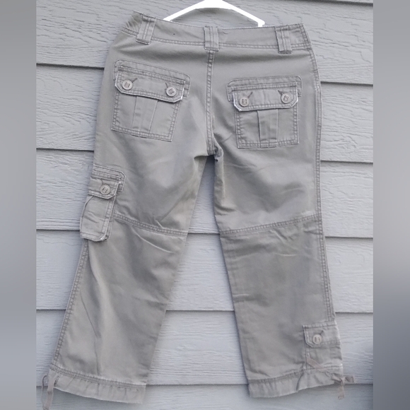 Cargo Capri pants size 3 - Picture 9 of 10
